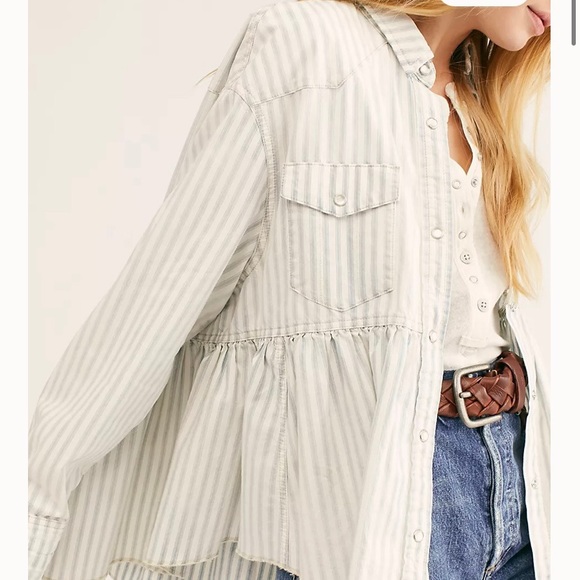 We The Free Dylan Railroad Stripe Top - Picture 4 of 9